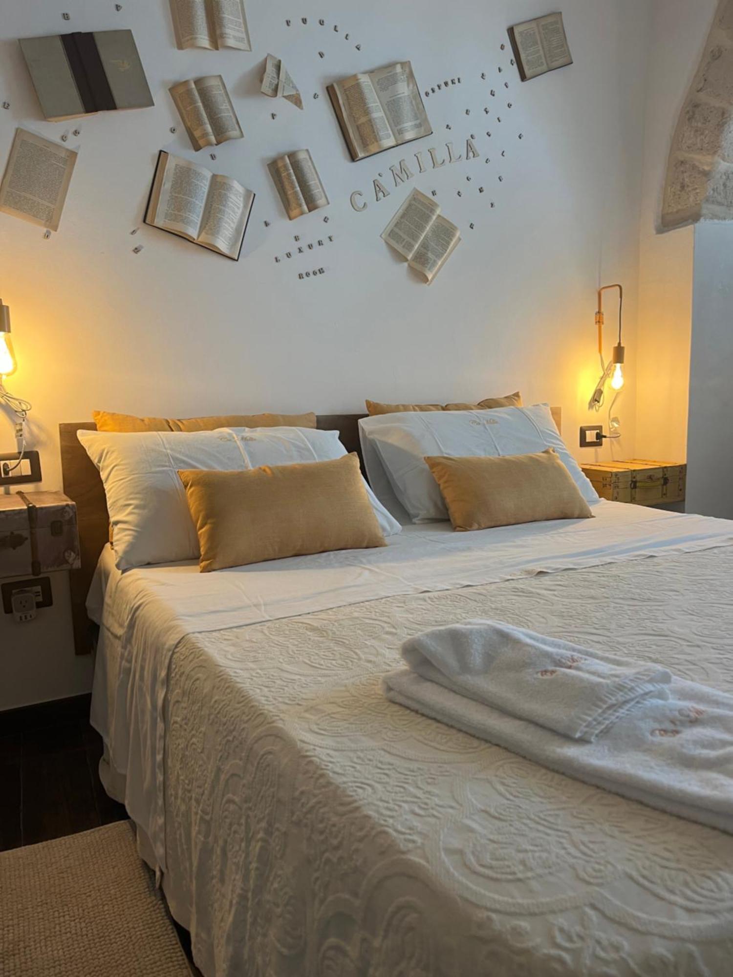 Camilla Luxury Suite ออสตูนี ภายนอก รูปภาพ